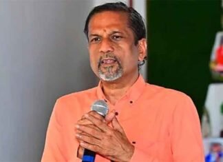 Sridhar Vembu Explains Why PM Modi Urged Citizens to Avoid Gold, Foreign Travel Sridhar Vembu explains