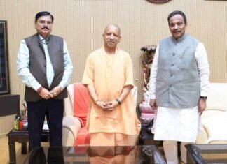 BJP’s UP In-Charge Vinod Tawde Meets Yogi Adityanath, Discusses Strategy Ahead of 2027 Polls