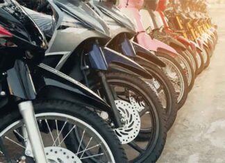 Two-Wheelers Lead Workplace Commutes in India, Average Monthly Travel Cost Rs 785 per Worker: NSO Survey 2-wheelers