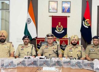 Amritsar Police Bust Two Illegal Arms Supply Networks, Arrest Four Including Two Juveniles; Recover 16 Pistols Amritsar Police arrests four, including two juveniles