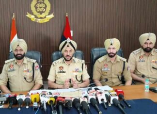 Amritsar Rural Police Arrest Seven, Including Three Juveniles, Recover Grenade, Pistols and 3.4 Kg Heroin