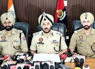 Amritsar Rural Police Arrests Four, Recovers 10 Kg Heroin and 10 Illegal Pistols Amritsar Rural Police arrests four
