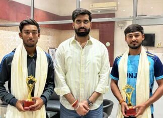 Punjab U-19 Team Wins Vinoo Mankad Trophy After 13 Years; Bathinda Players Tanmay Dharni, Laksh Kansal Honoured Bathinda cricketers Tanmay Dharni and Laksh Kansal receive a special felicitation