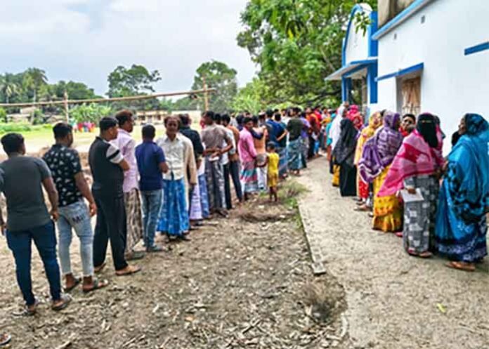 Bengal bypolls voters