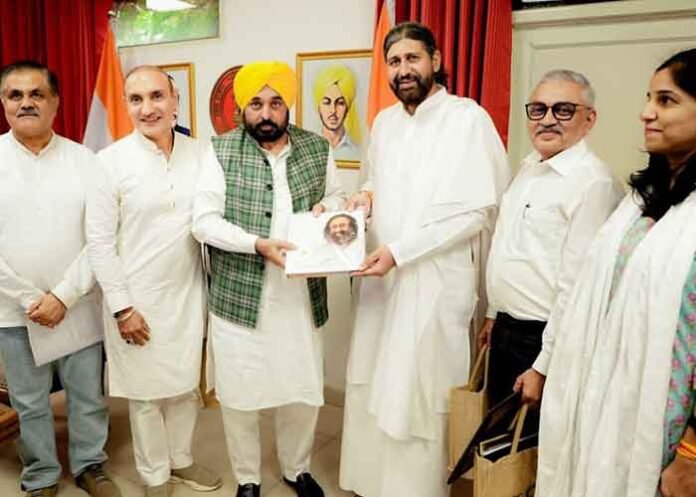 CM Mann approves a spiritual de-addiction pilot