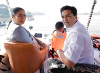 Delhi CM Rekha Gupta Launches Trial Run of Namo Yamuna Cruise Safari, Eyes Chhath Puja Launch