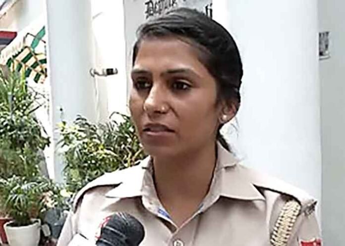 Delhi Police personnel alleged assaults during an INDIA bloc protest