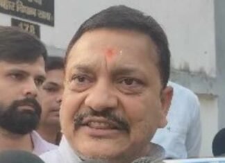Expelled JD(U) Leader Chhotu Singh Targets Sanjay Jha, Threatens Video Against Umesh Kushwaha