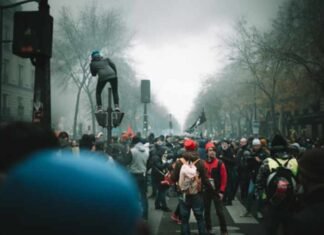 France Arrests 1,800 After Violent Protests; Over 500 Police, Firefighters Injured