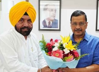 Harchand Singh Barsat Meets AAP National Convenor Arvind Kejriwal, Discusses Punjab Political Situation and Poll Strategy Harchand Singh Barsat meets Arvind Kejriwal