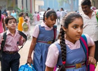 Hindu Outfits Seek Action Against Karnataka Private Schools Over Dasara Holiday Dispute