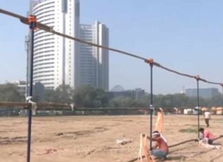 INDIA Bloc Steps Up Preparations for November 1 Rally Against SIR, CEC at Ramlila Maidan