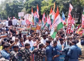 INDIA Bloc Leaders Detained During ‘Save Democracy’ March in Hyderabad Over SIR Row INDIA Bloc leaders detained during rotest in Hyderabad