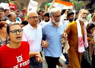 INDIA Bloc Outreach Meeting Draws Prashant Bhushan, Yogendra Yadav, but CJP Remains Absent INDIA bloc CJP Neha Bora Protest