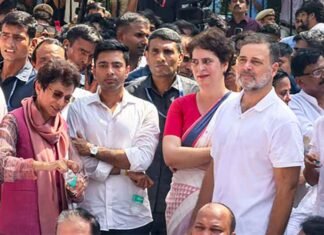 Rahul Gandhi Says Everyone Involved in ‘Vote Theft’ Will Be Investigated INDIA bloc protest against the ECI Rahul Priyanka Gandhi
