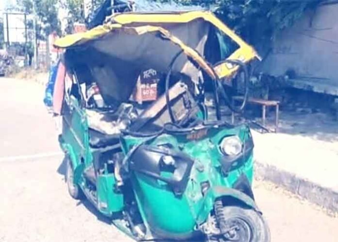 Jalandhar Road Accident Auto-Rickshaw Hits Parked Truck