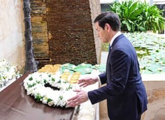 Marco Rubio Lays Wreath at 26/11 Memorial, Reaffirms US-India Commitment to Fight Terrorism Marco Rubio pays tribute to 26-11 victims in Mumbai
