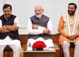 PM Modi Holds ‘Meaningful Dialogue’ with Haryana BJP MLAs on Public Service Nayab Saini Modi Nitin Nabin