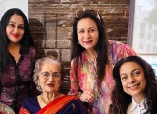 Poonam Dhillon Reunites With Asha Parekh, Juhi Chawla and Padmini Kolhapure, Calls Them ‘Intelligent, Good-Hearted Ladies’