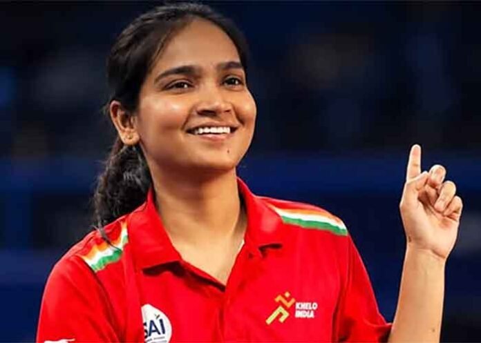 Prachi Pandey Para Games medal