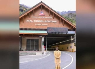 President Murmu Visits Atal Tunnel, Hails It as Engineering Marvel