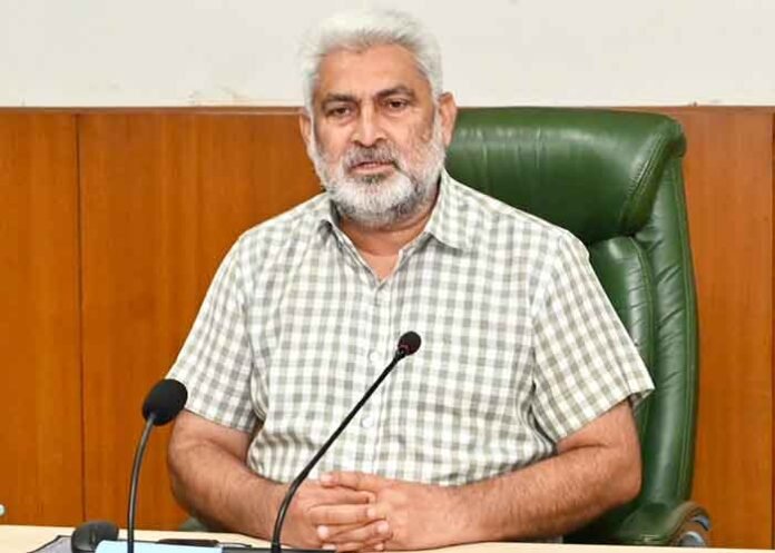 Punjab Minister Lal Chand Kataruchak on mic says