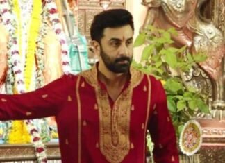 Ranbir Kapoor Seeks Blessings at Durga Puja Pandal, Kajol Shares Lighthearted Moment with Jaya Bachchan