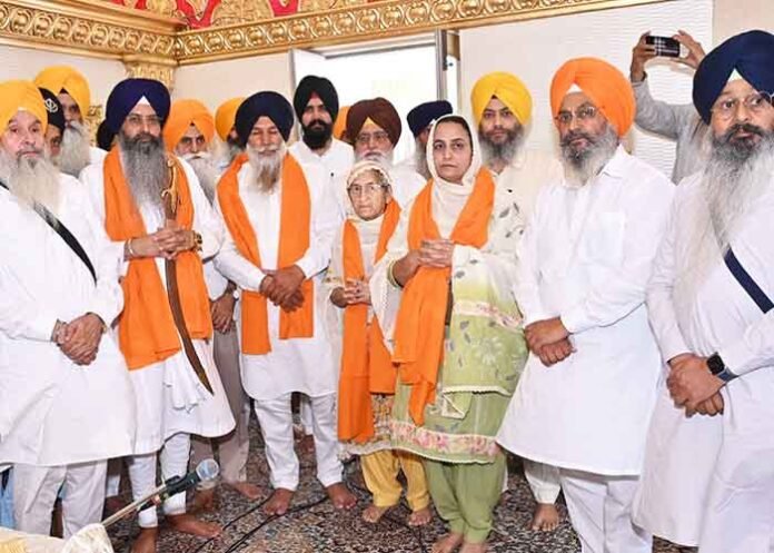 SGPC observed the death anniversaries