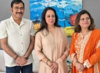 Sudesh Bhosale Cherishes Singing With Hema Malini at Mathura’s Brajraj Utsav 2026