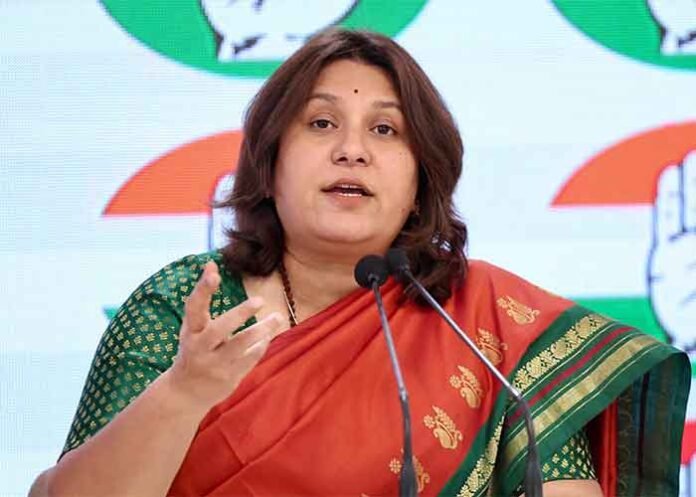 Supriya Shrinate on mic