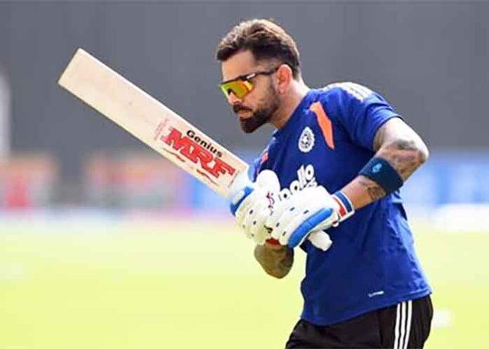 Virat Kohli Plays Flick Shot