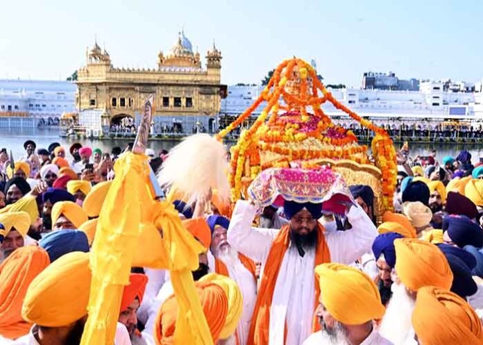 grand Nagar Kirtan from Sri Akal Takht Sahib